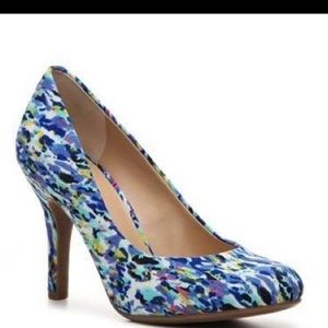 Kelly & Katie Isabel multicolor splatter heels